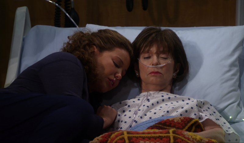 Illustration for article titled One Day At A Time treated every finale like it could be its last